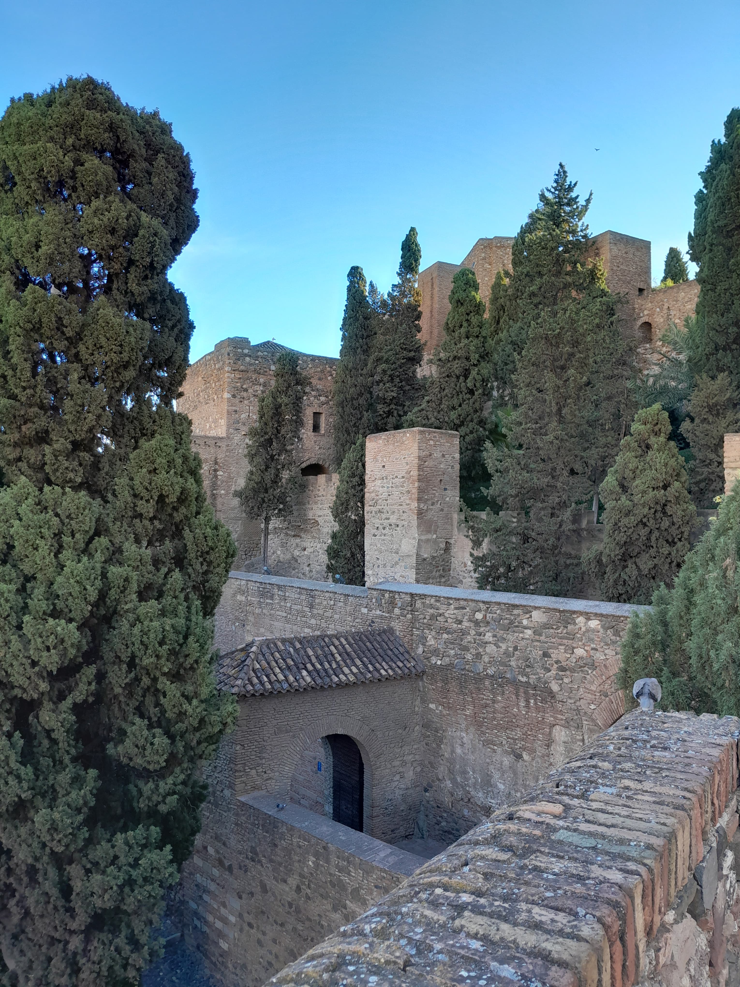 Málaga Alcazaba Kalesi 4