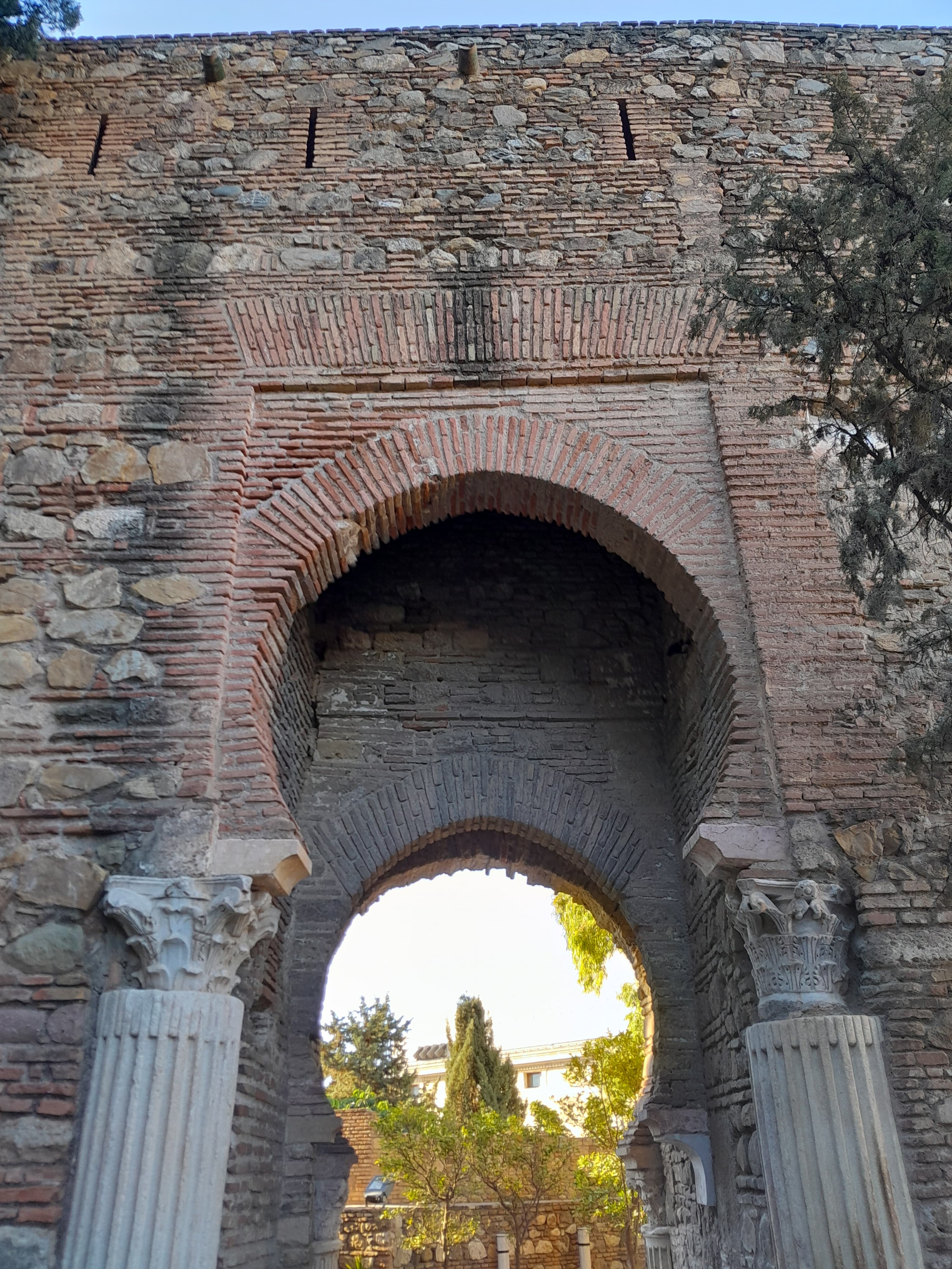 Málaga Alcazaba Kalesi 3