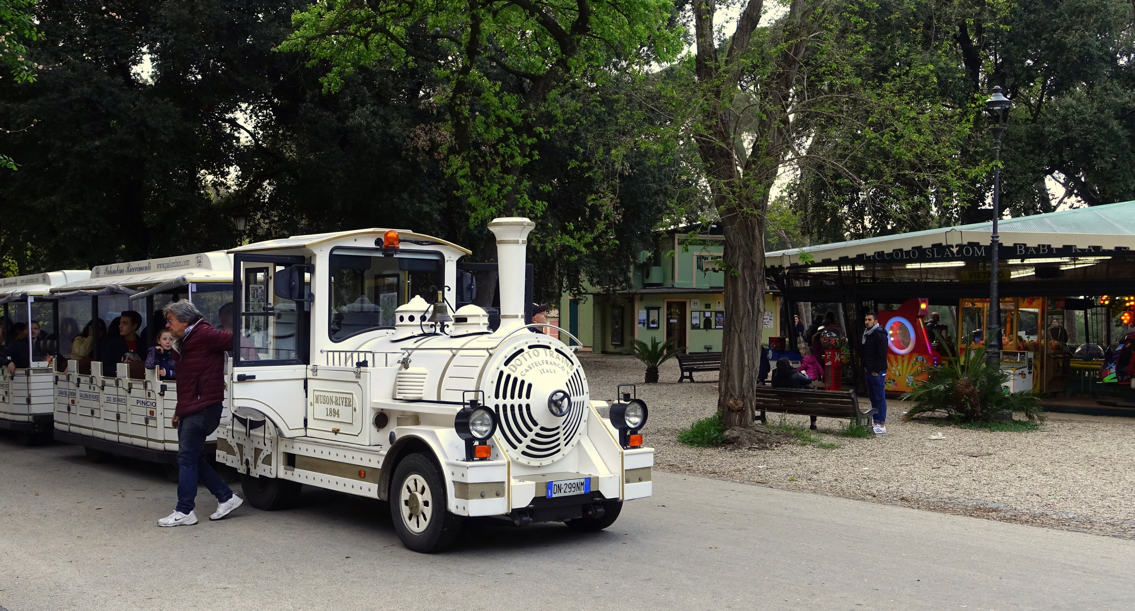 Villa Borghese Bahçeleri 5