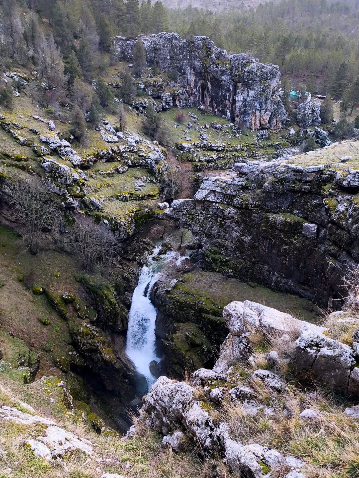 Tınaztepe Mağarası Gezi Rehberi