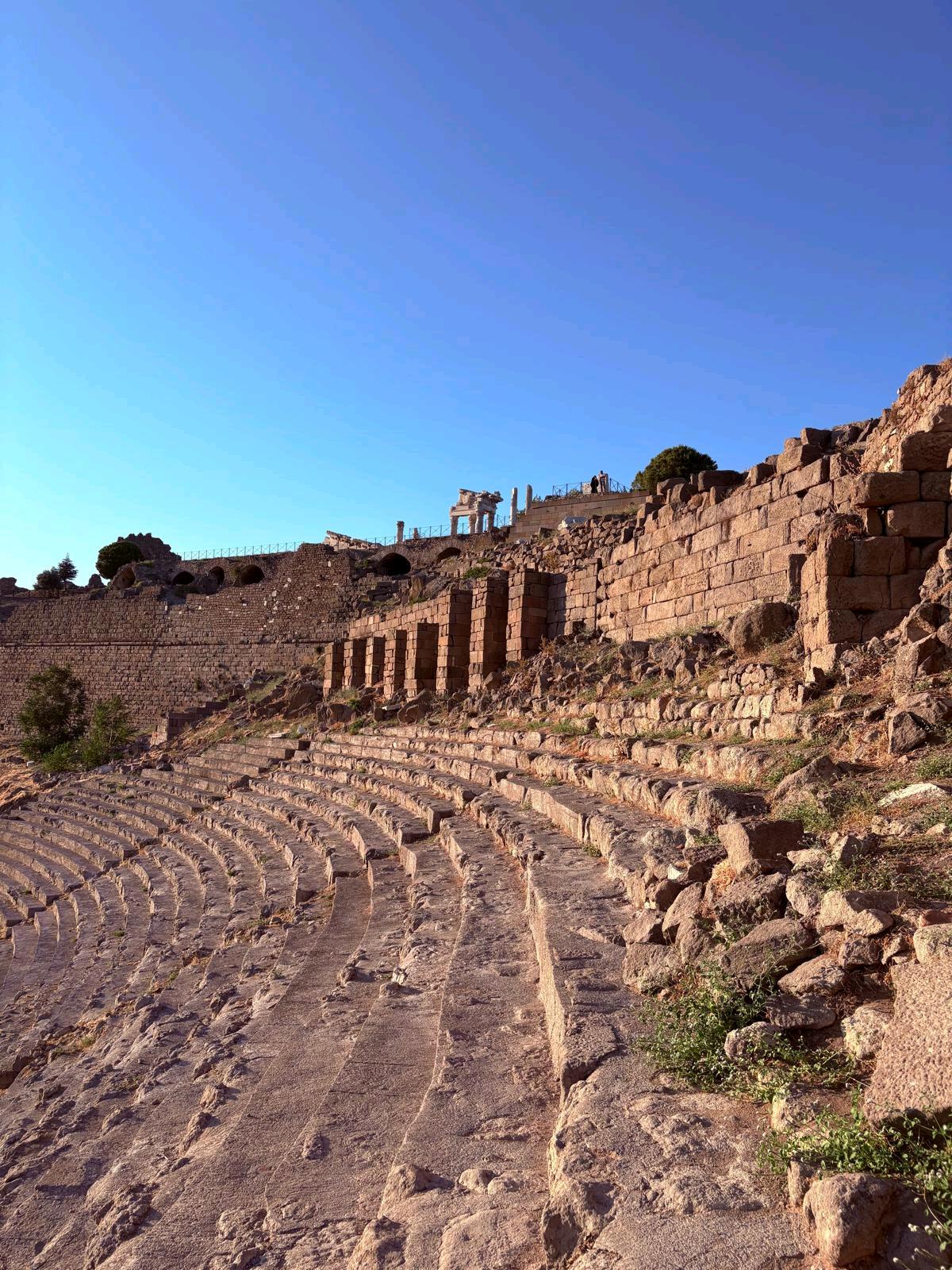 Ege Bölgesi Gezilecek Yerler 2026: İzmir'den Muğla'ya Tam Liste